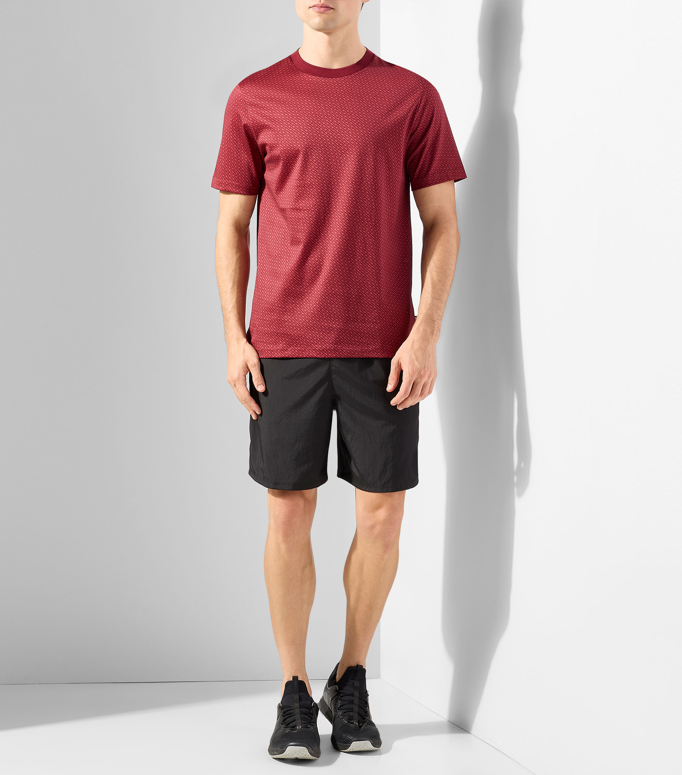 Playera de cuello redondo con manga corta estampada Hombre